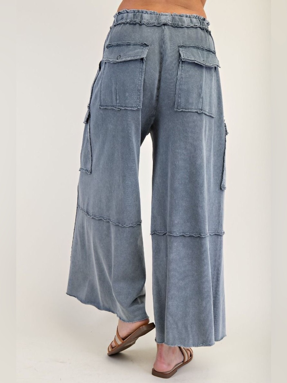 Easel Netflix and Chill Mineral Washed Wide Leg Cargo Pants Faded Navy eb40795 - Picture 4 of 4